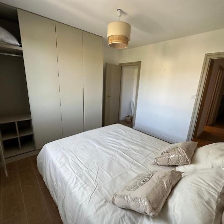 Appartamento Minois Saint-Genet-Lerpt Esterno foto