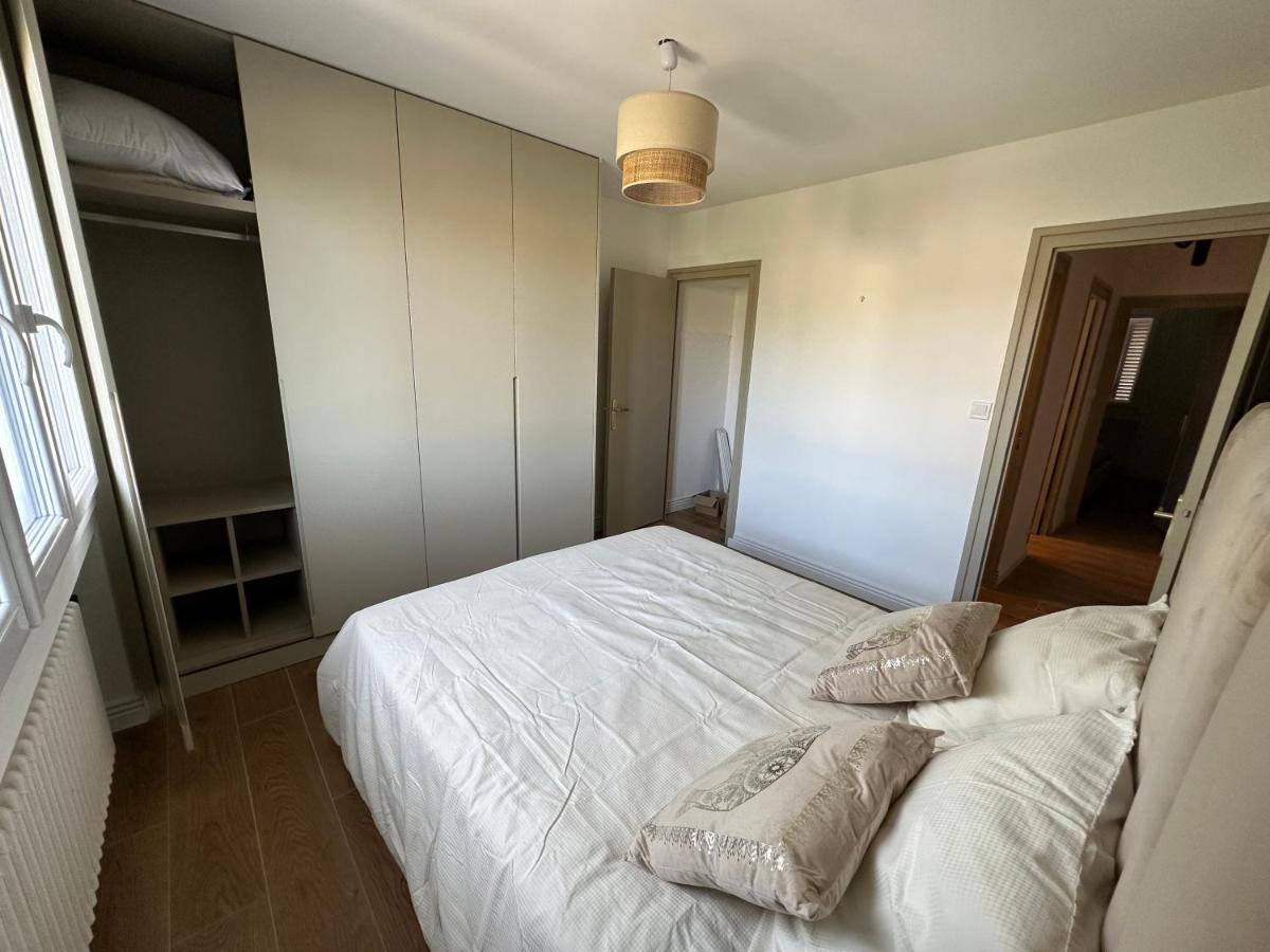 Appartamento Minois Saint-Genet-Lerpt Esterno foto