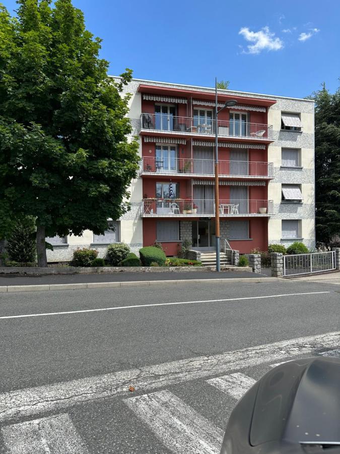 Appartamento Minois Saint-Genet-Lerpt Esterno foto